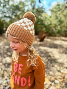 CHECKER POM BEANIE - CAMEL