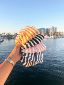 STRIPE BEANIE - GOLDEN